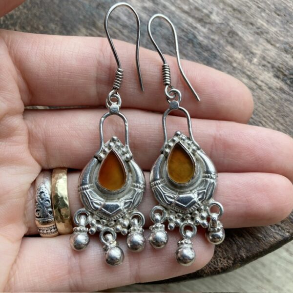 Vintage Indian sterling silver orange carnelian earrings