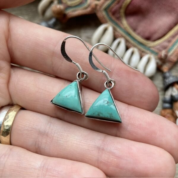 Vintage sterling silver turquoise earrings