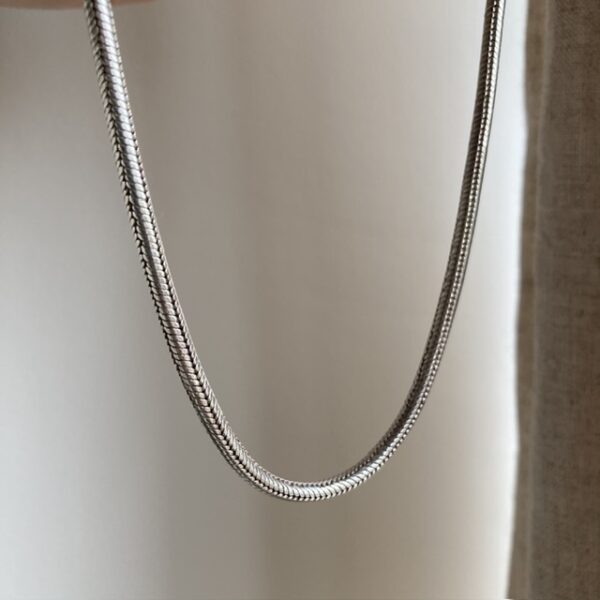 Vintage sterling silver snake chain necklace