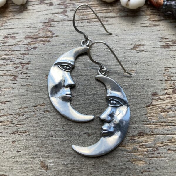 Vintage sterling silver moon earrings