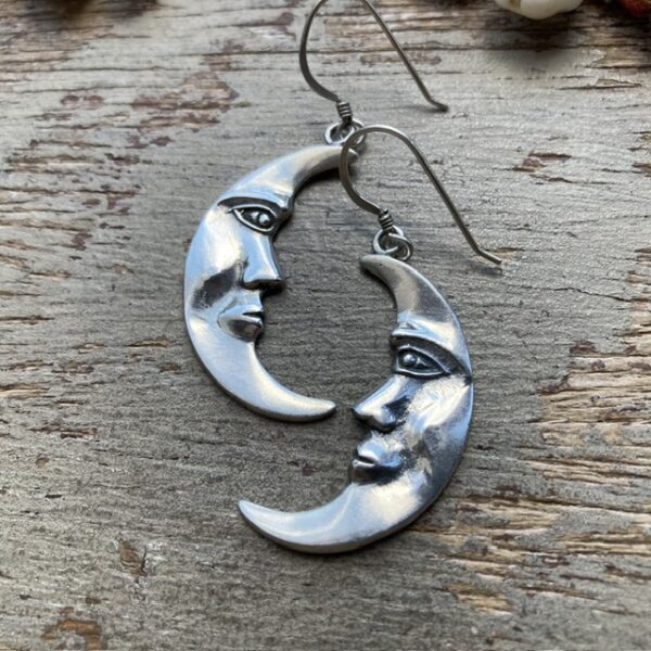 Vintage sterling silver moon earrings