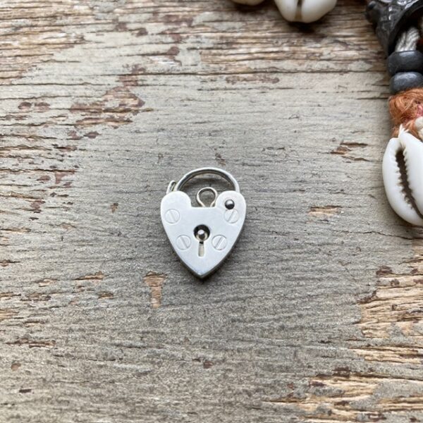 Vintage sterling silver love heart padlock