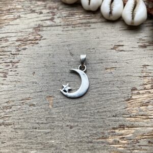 Vintage sterling silver celestial moon pendant