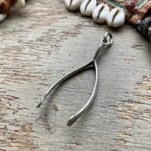 Vintage solid silver wishbone pendant