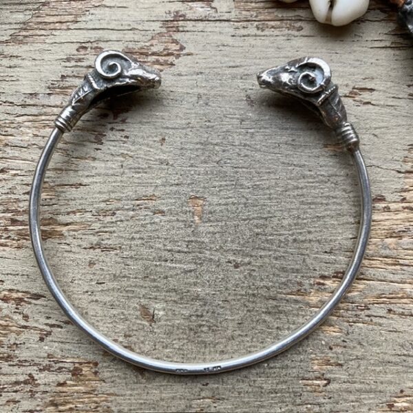 Vintage sterling silver ram’s head bangle