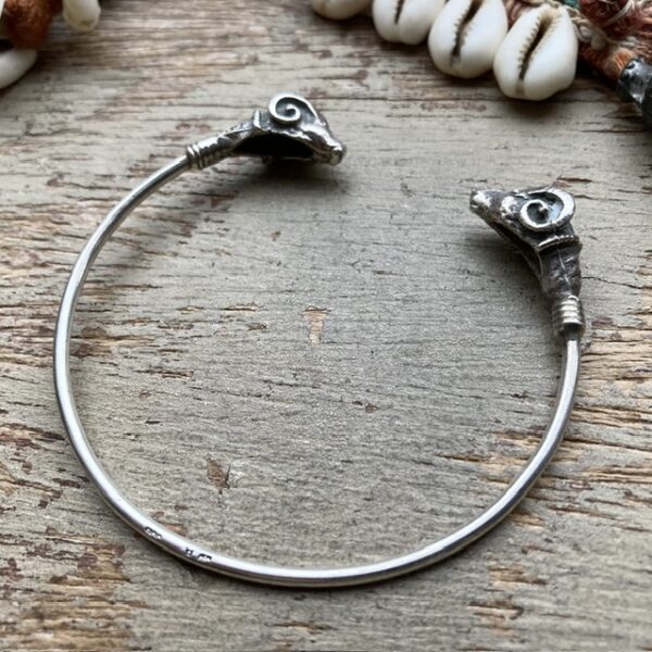 Vintage sterling silver ram’s head bangle