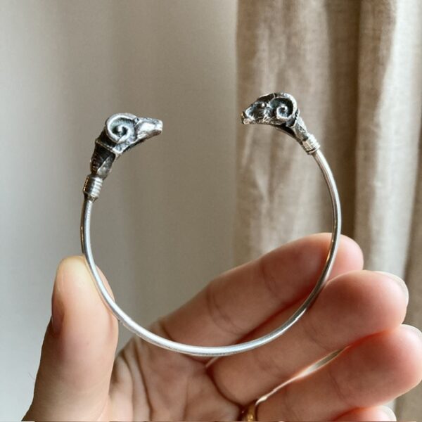 Vintage sterling silver ram’s head bangle