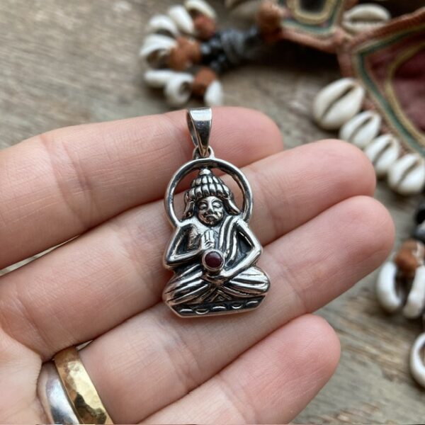 Vintage sterling silver Buddha pendant