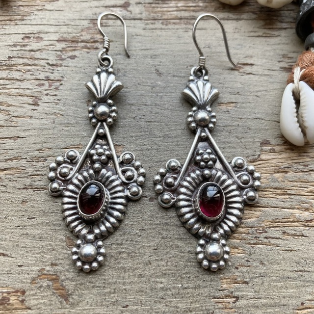 Vintage Indian sterling silver and garnet earrings