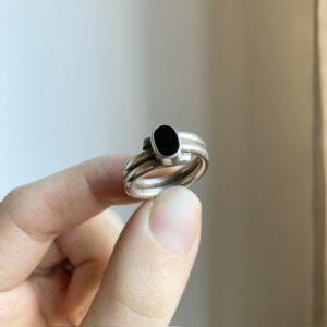 Vintage sterling silver black onyx ring