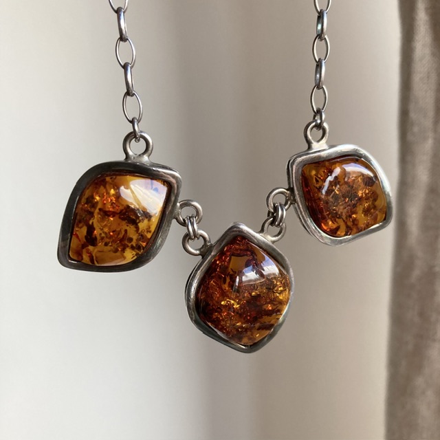 Vintage sterling silver amber necklace