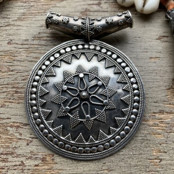 Vintage Indian ornate sterling silver pendant