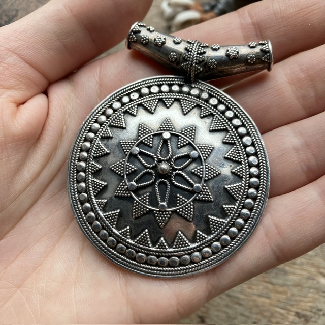 Vintage Indian ornate sterling silver pendant