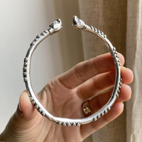 Vintage sterling silver elephant head bangle