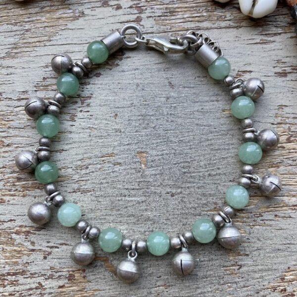 Vintage sterling silver and aventurine bracelet