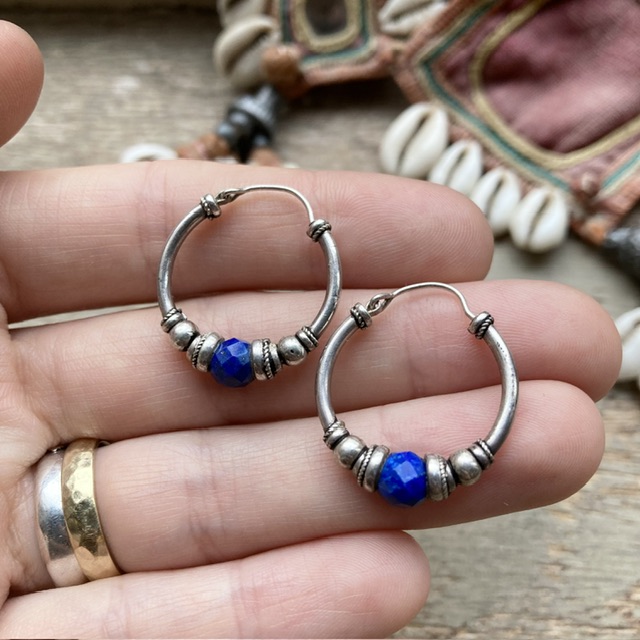 Vintage sterling silver lapis lazuli hoops