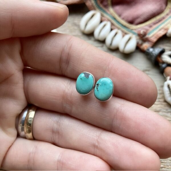 Vintage sterling silver turquoise earrings