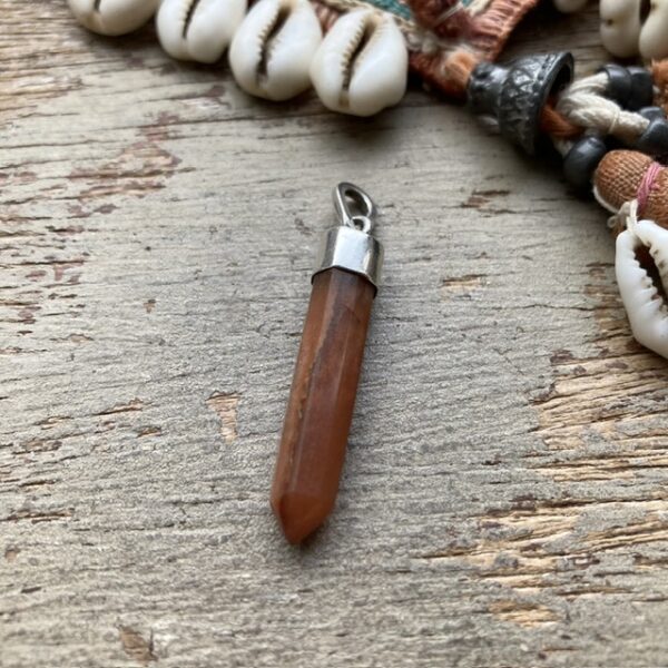 Vintage sterling silver and carnelian crystal point pendant