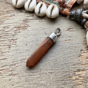 Vintage sterling silver and carnelian crystal point pendant