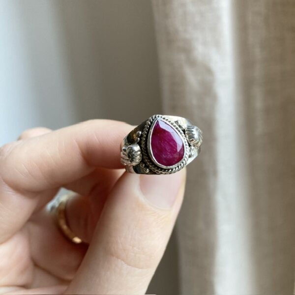 Vintage sterling silver rubellite ring