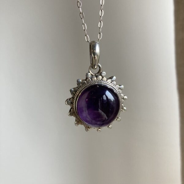 Vintage sterling silver amethyst necklace