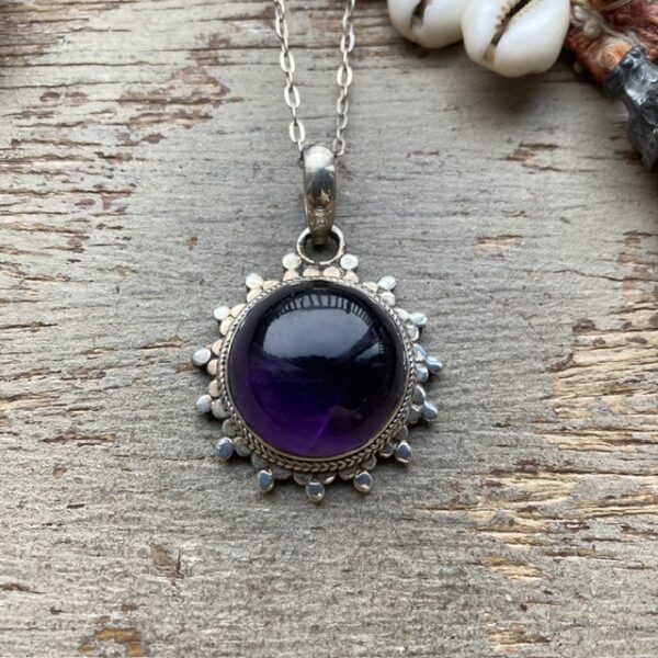 Vintage sterling silver amethyst necklace