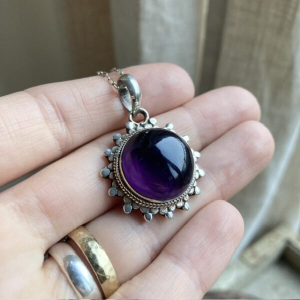 Vintage sterling silver amethyst necklace