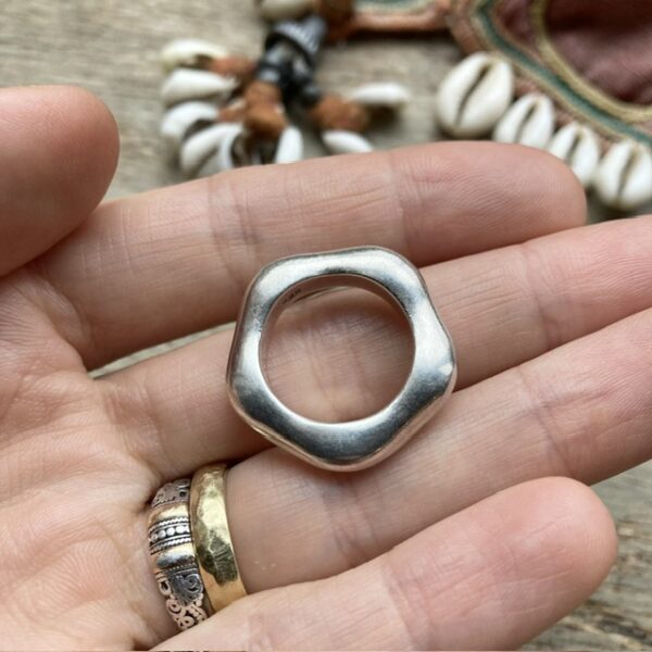 Funky vintage sterling silver ring