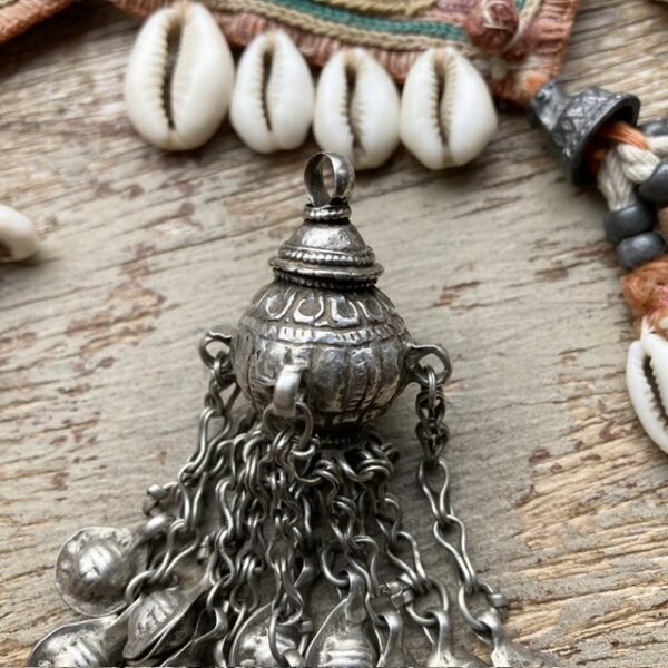 Vintage ornate sterling silver pendant