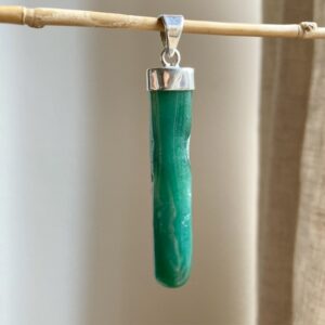 Vintage sterling silver and green chalcedony pendant