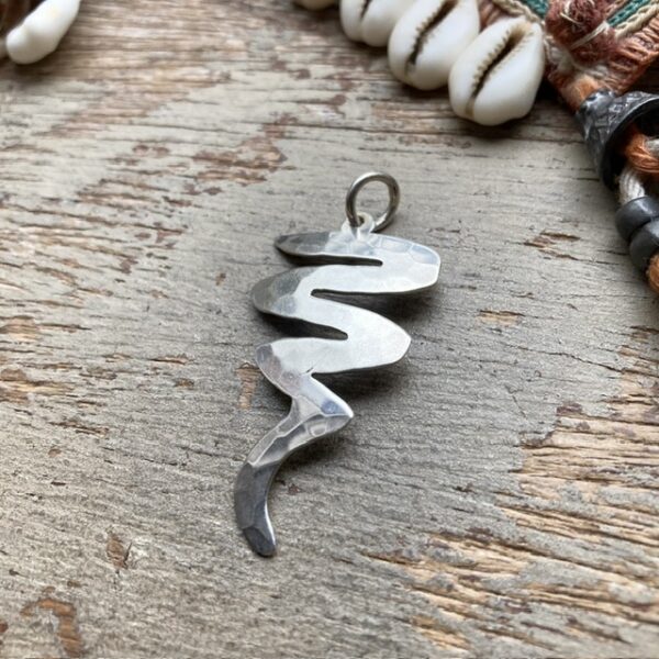 Vintage sterling silver squiggle pendant