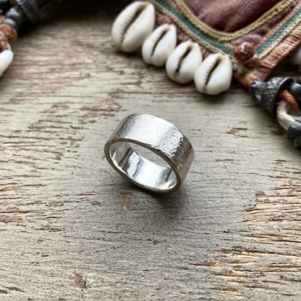 Vintage chunky solid silver ring