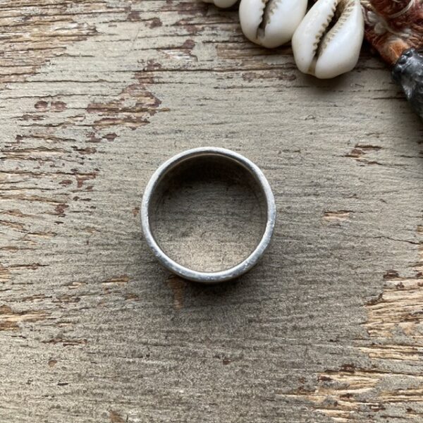 Vintage chunky solid silver ring