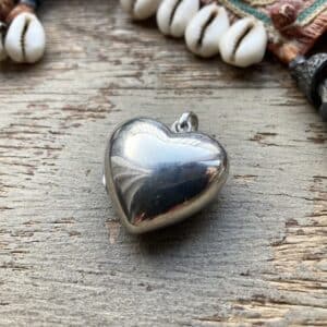 Vintage sterling silver love heart locket