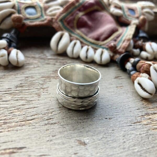 Vintage sterling silver spinner ring