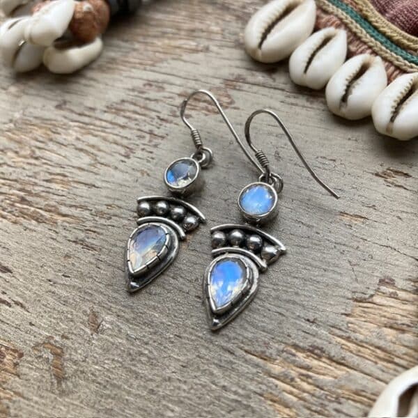 Vintage sterling silver rainbow moonstone earrings