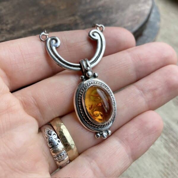 Vintage sterling silver amber necklace