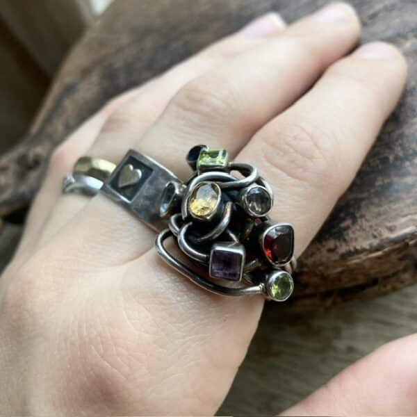 Vintage sterling silver multi gemstone ring