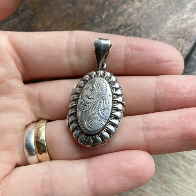 Vintage ornate sterling silver locket