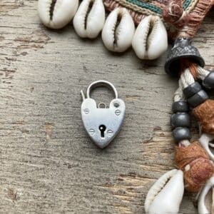 Vintage sterling silver love heart padlock