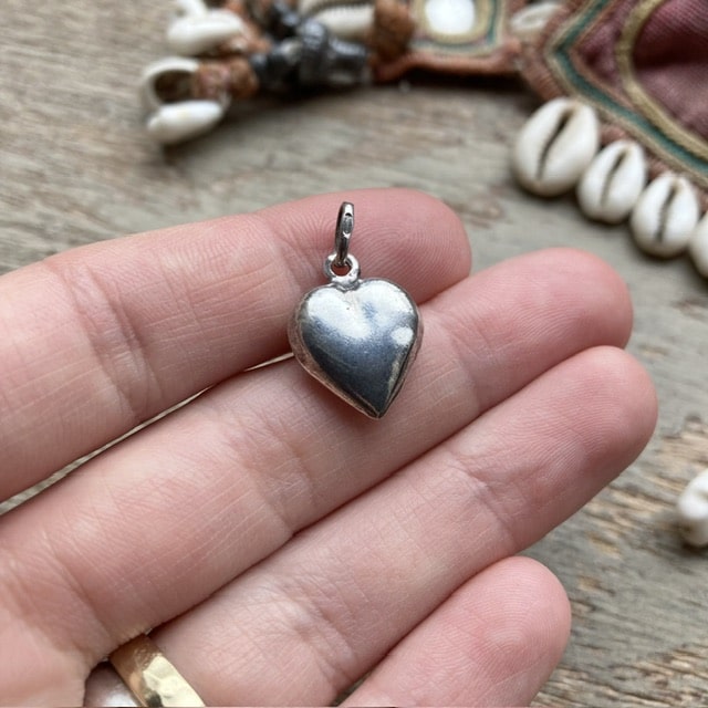 Vintage sterling silver love heart pendant