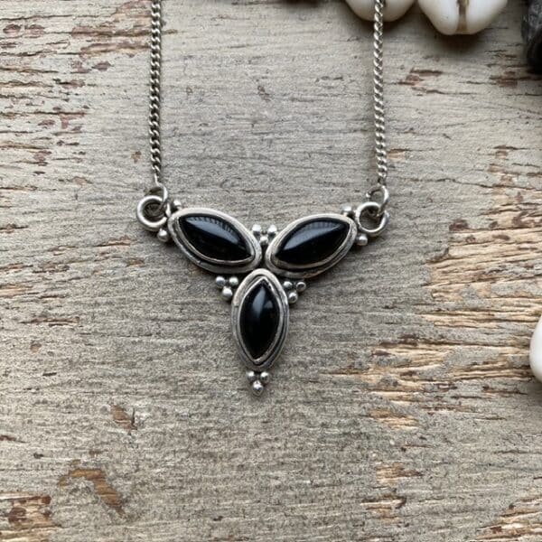 Vintage sterling silver black onyx necklace