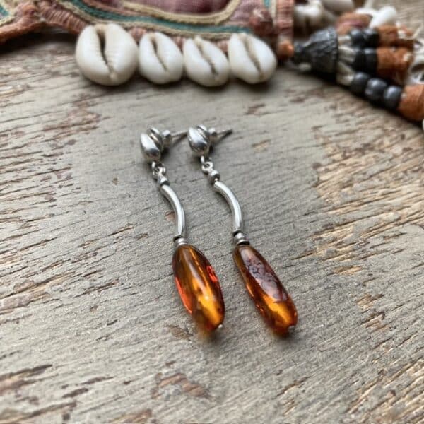 Vintage sterling silver dangly amber earrings