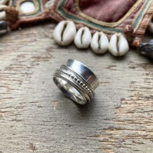 Vintage simple sterling silver spinner ring