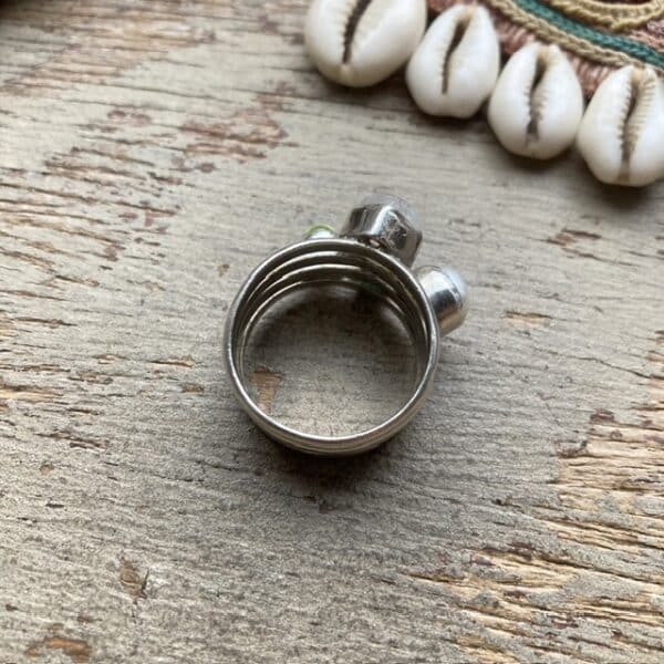 Vintage sterling silver gemstone ring