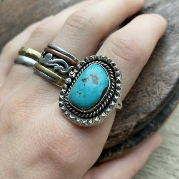 Vintage Navajo sterling silver and turquoise ring